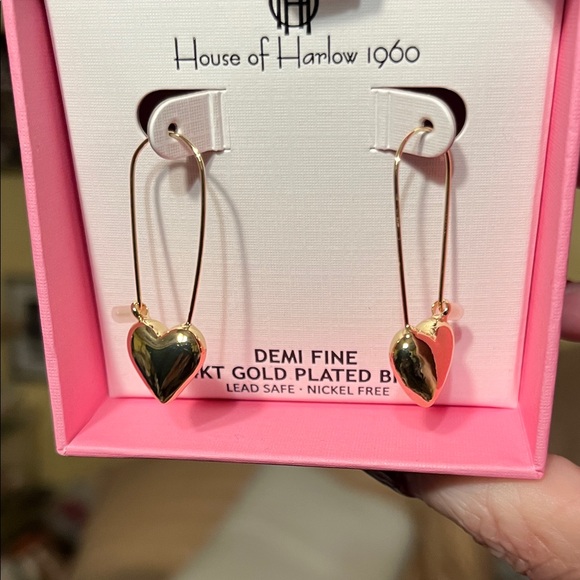 NIB House of Harlow 1960 Gold Plated Heart Drop Earrings - Picture 2 of 6